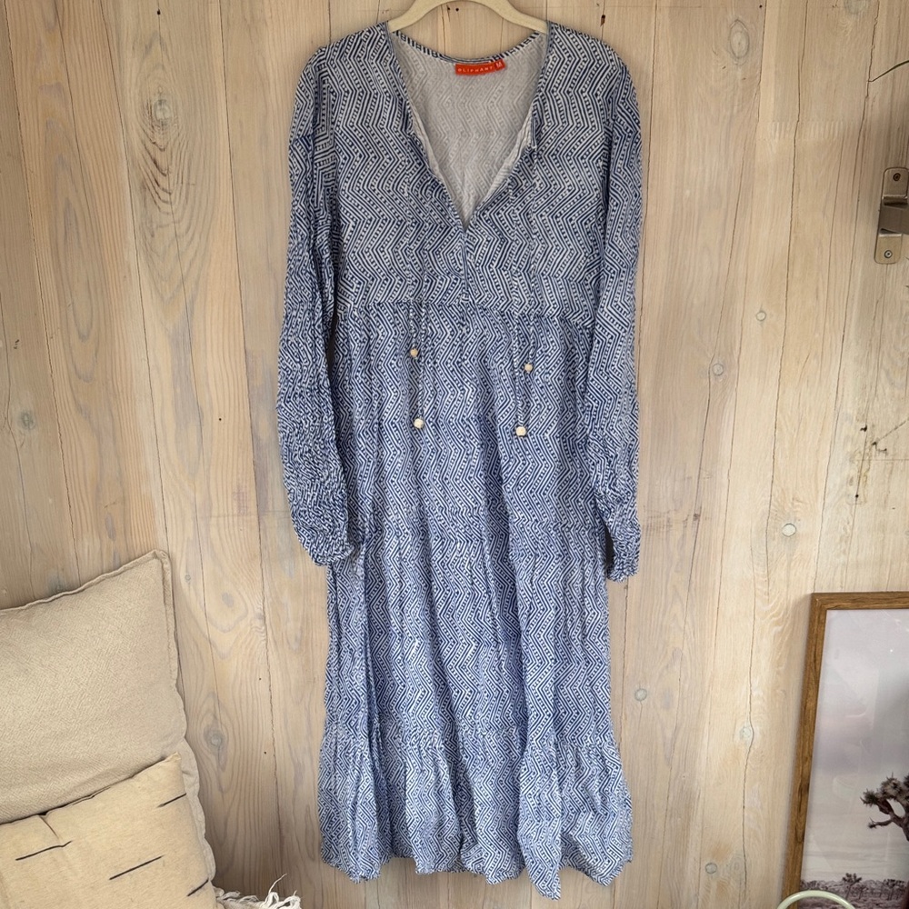 Oliphant Blue and White Patterned Midi Dress